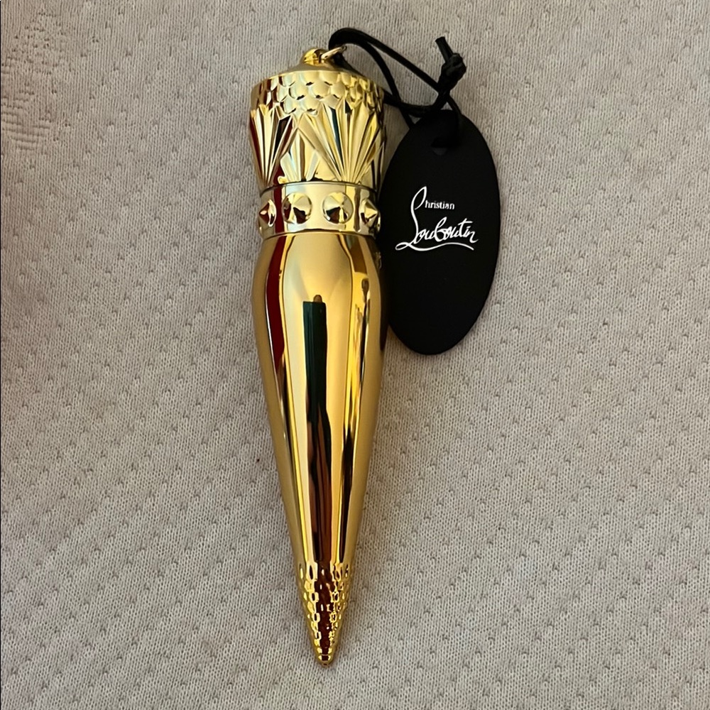 NWTIB Christian Louboutin Gold Red Lip Color and Queen Playing Card in Hard Case - Picture 2 of 16